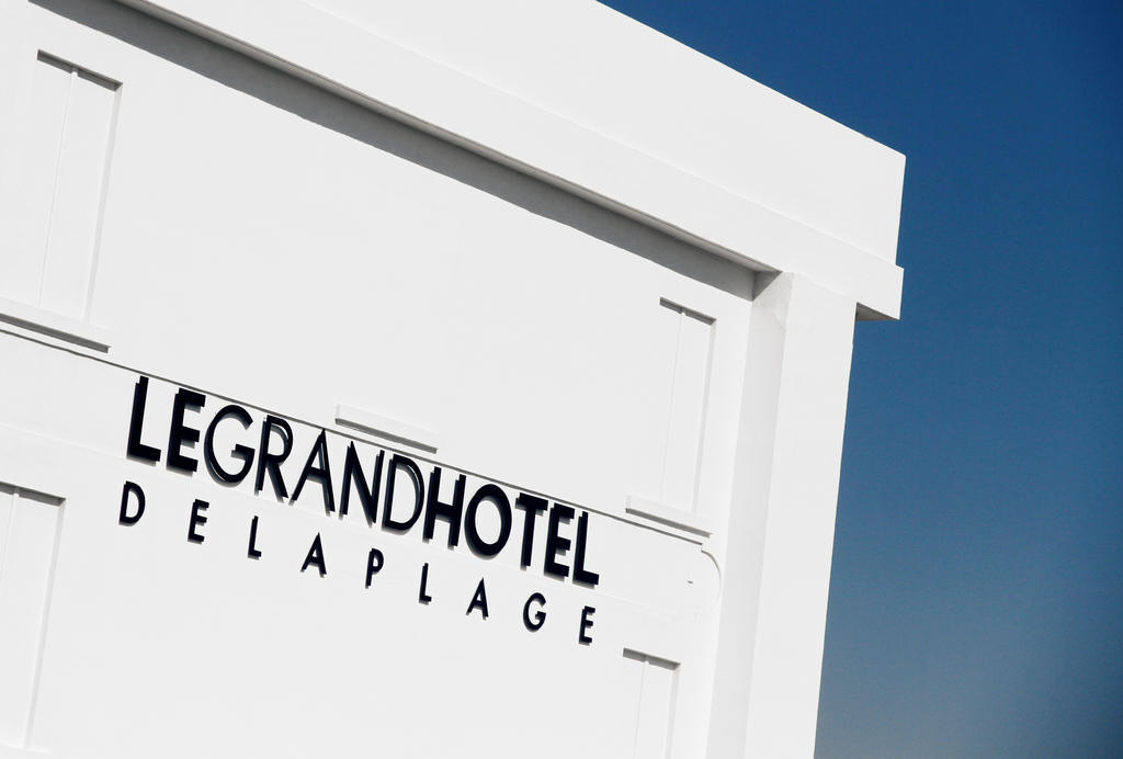 Le Grand Hotel De La Plage Biscarrosse-Plage Exteriör bild